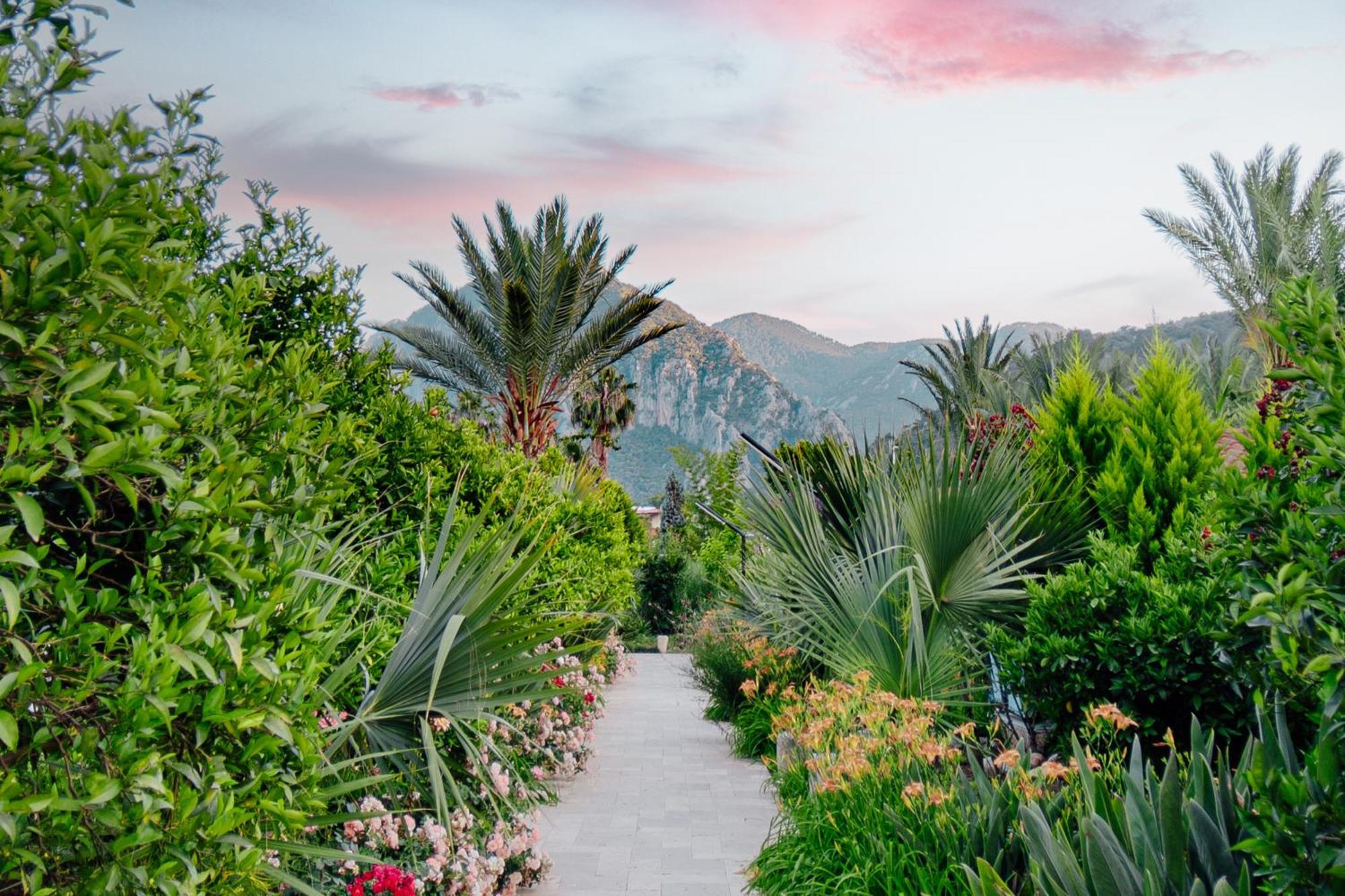 Azur Hotel Çıralı Buitenkant foto
