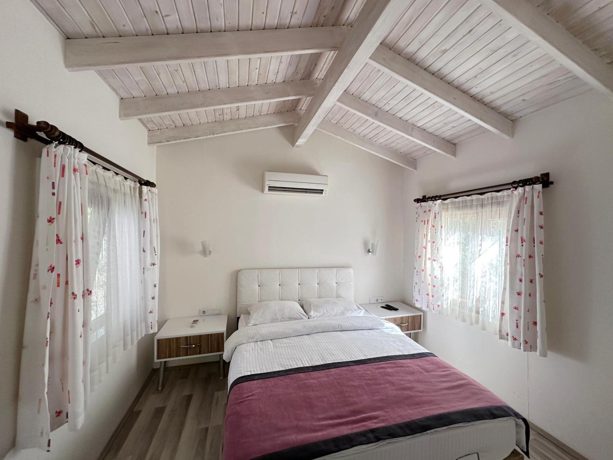 Azur Hotel Çıralı Buitenkant foto