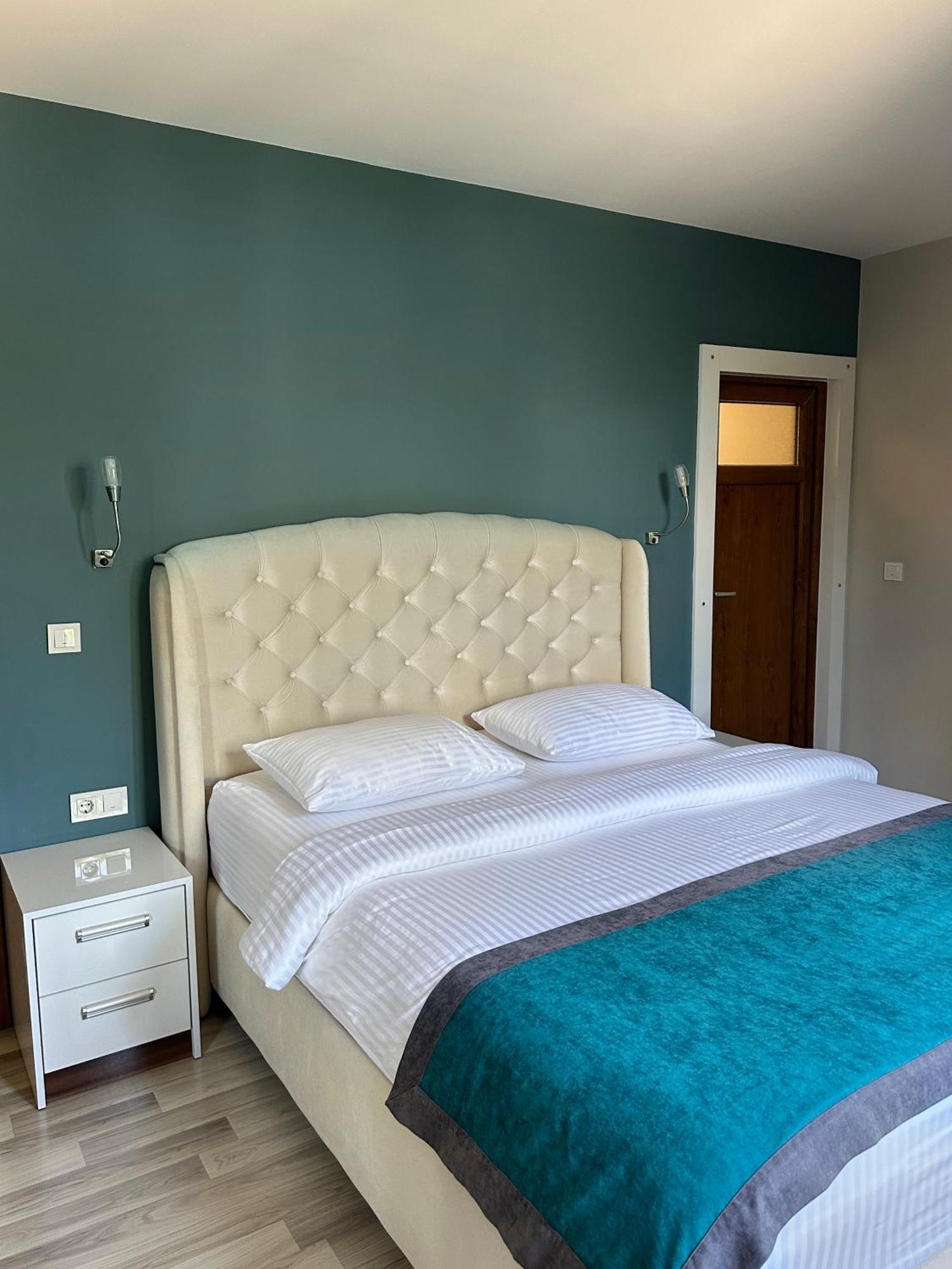 Azur Hotel Çıralı Buitenkant foto