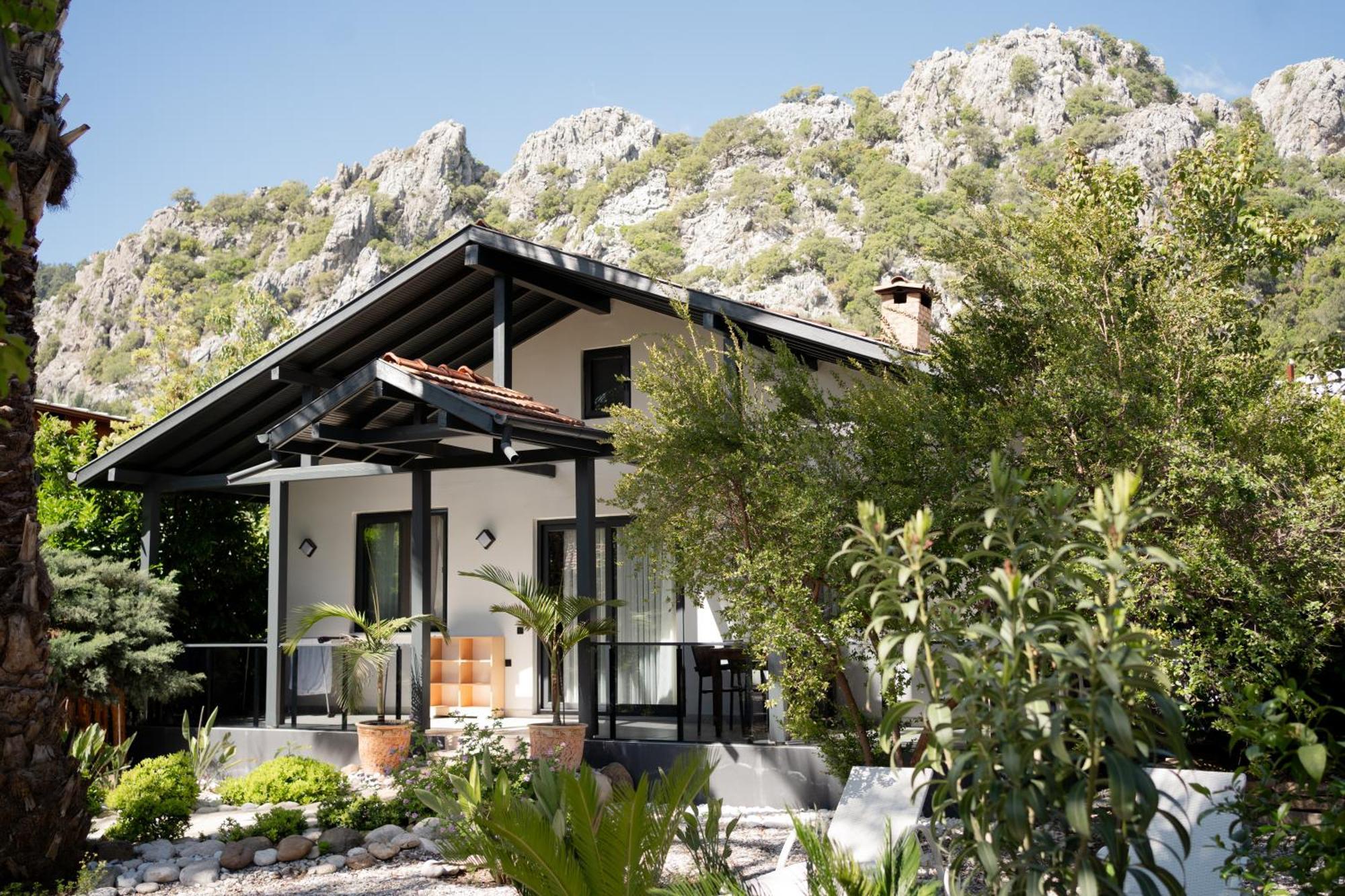 Azur Hotel Çıralı Buitenkant foto